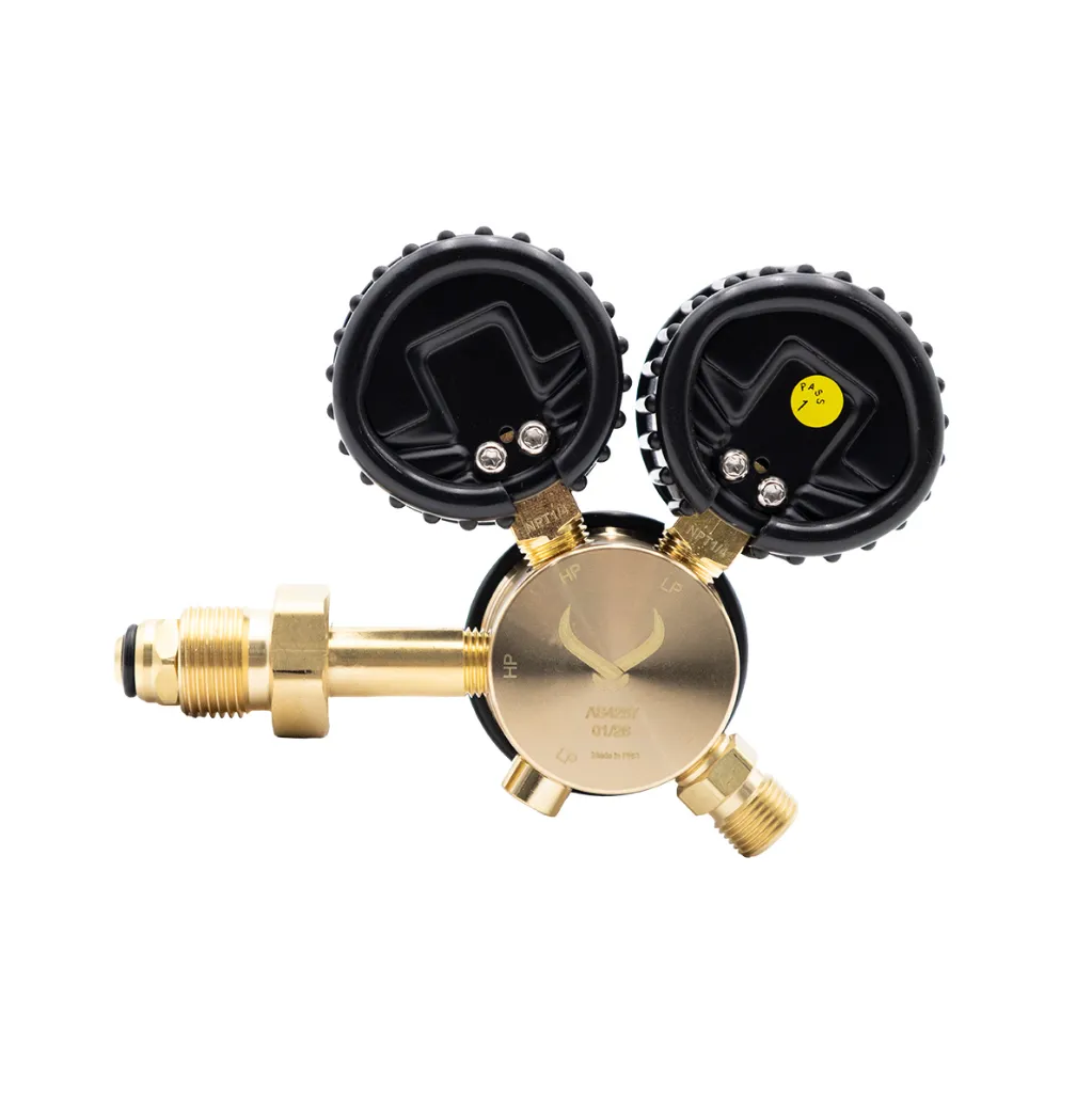 [540-00002] Oxygen Regulator 0-1,000kPa Side Entry AS 4267_4_Web.webp