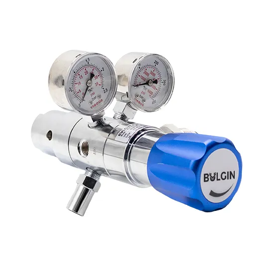 [660-00007] High Purity Regulator - Dual Stage, Chrome Plated Inlet 30,000kPa Outlet 0-2,000kPa_2_Web.webp