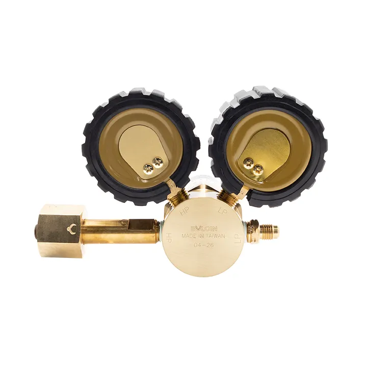 [640-00004-T50-1F] Brass High Pressure Piston Regulator - Nitrogen Max Inlet 32,000kPa Out 0-10,000 kPa, Type 50 - 1-4 SAE Flare Male_4_Web.webp