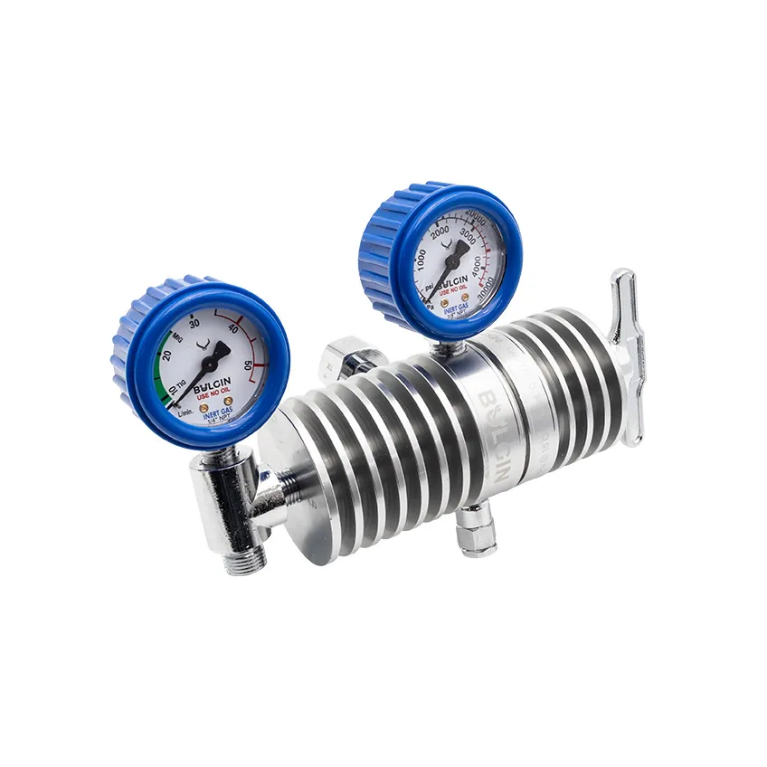 [640-00007] Heat Sink Carbon Dioxide Regulator - Adjustable with Flowgauge 0-35lpm Rear Entry Type 30_3_Web.webp