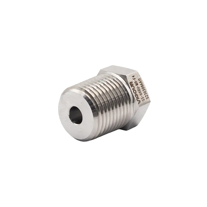 [674-27006] SS316 Reducing Bush 1-2 NPT Male to 1-4 NPT Female_2_Web.webp