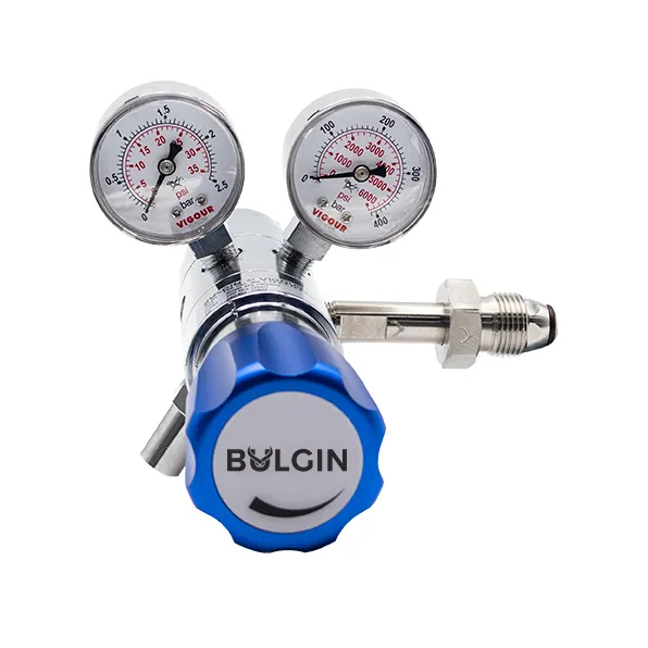 [660-00007] High Purity Regulator - Dual Stage, Chrome Plated Inlet: 30,000kPa Outlet 0-2,000kPa
