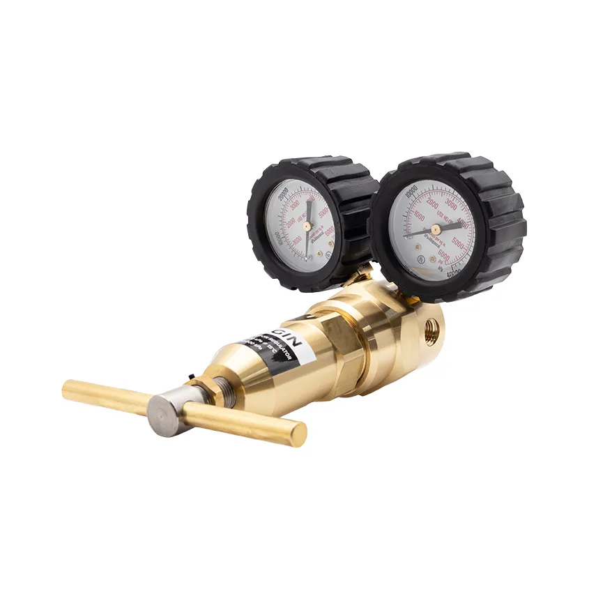 Brass High Pressure Piston Regulator - Max Inlet: 32,000kPa Out: 0-30,000 kPa 1/4" NPT Female